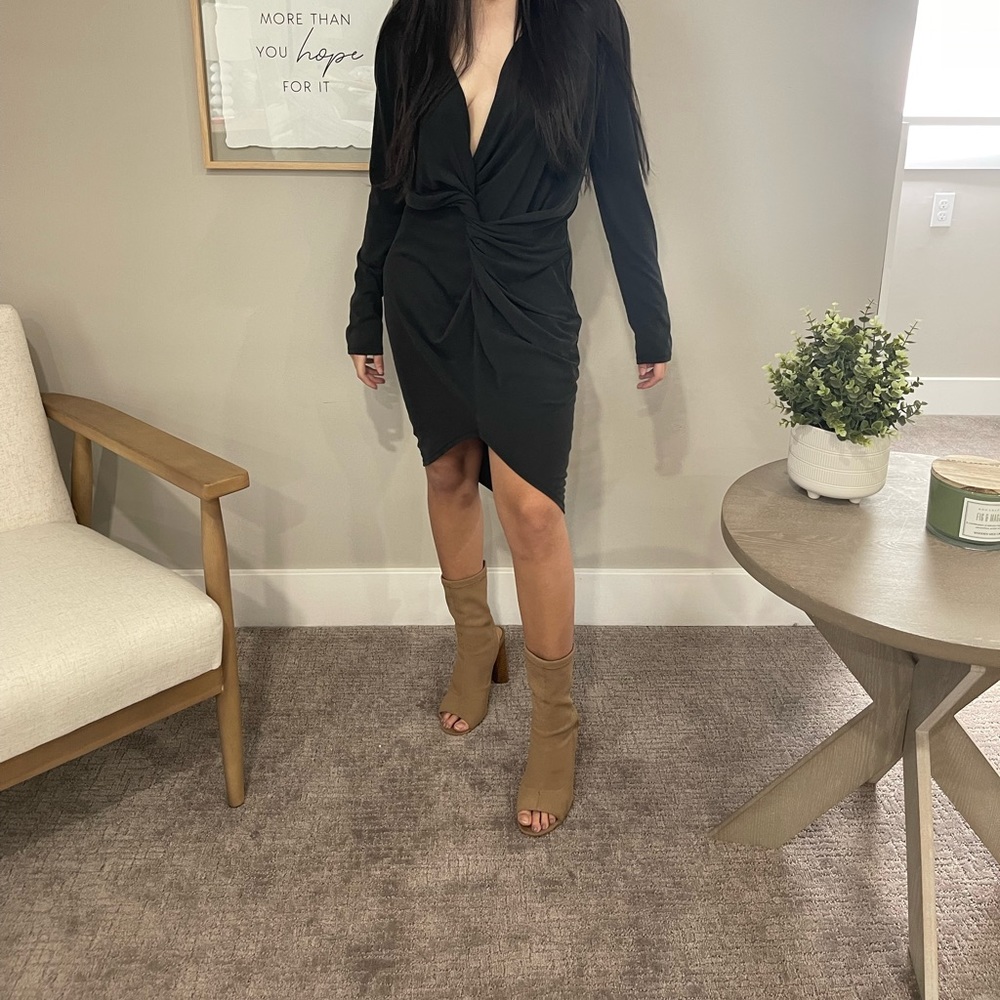 Knot Dress Fits Like a Glove